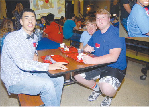 Richland Elementary treats former students to one last breakfast ahead of graduation