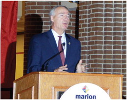 Hutchinson delivers keynote at Marion Chamber banquet