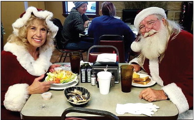 Santa’s sleigh makes a stop at Crossroads